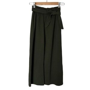 Everybody talks Wide Leg Cropped Pull On Pants Womens Size Small/ Medium